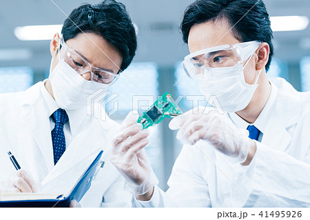 白衣の男性 研究 白衣の男性 研究 41495926