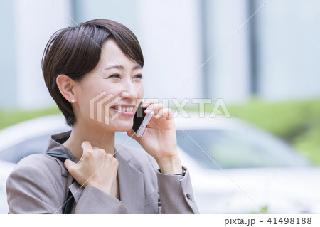 30代 ビジネスウーマン 30代 ビジネスウーマン 41498188