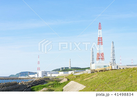 荒浜海岸から望む柏崎刈羽原子力発電所 41498834