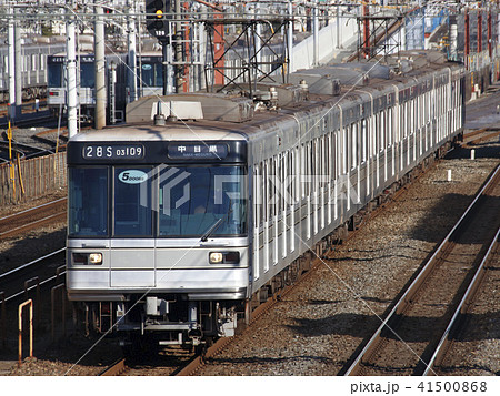 ［H］東京メトロ日比谷線03系（5扉車） 41500868