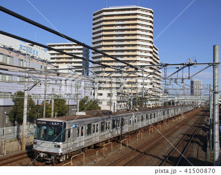 H 東京メトロ日比谷線03系 5扉車 の写真素材 41500870 Pixta