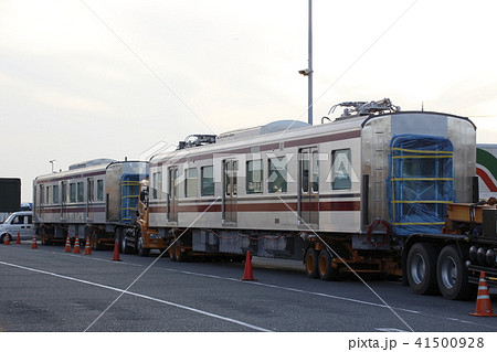 西日本電鉄9000形(陸送) 西日本電鉄9000形(陸送) 41500928