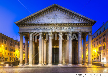 View of Pantheon and Rotonda square. Rome, Italy 41503190