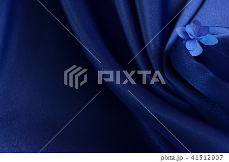 青い布　花 41512907