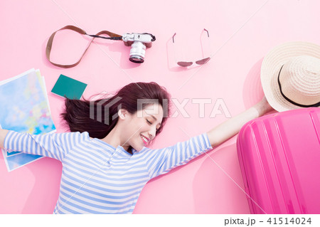 woman smile happily on floor woman smile happily on floor 41514024
