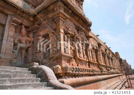 Dwarapala & deities in niches, Brihadisvara Temple Dwarapala & deities in niches, Brihadisvara Temple 41521453