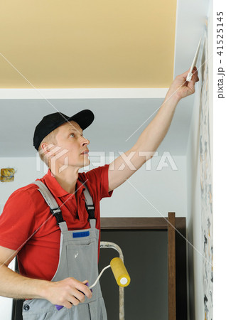 Worker adhesive wallpapers. 41525145