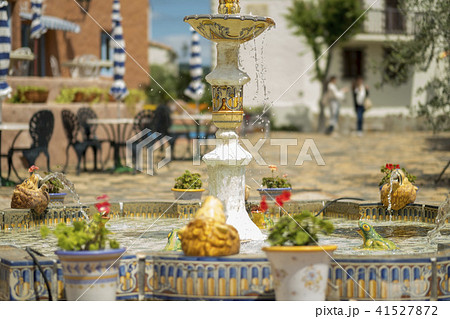 ヨーロッパの街並み 噴水　　志摩地中海村 41527872