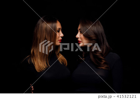 Beautiful girls twins 41532121