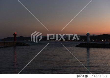 灯台 海 夜景 41534895