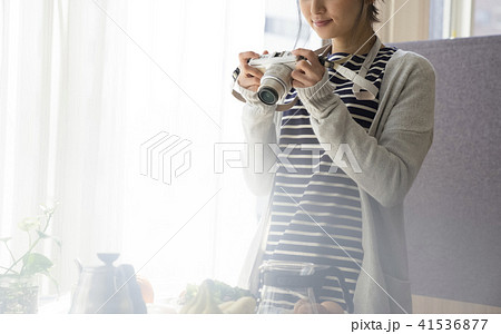 女性　ライフスタイル　料理写真 41536877