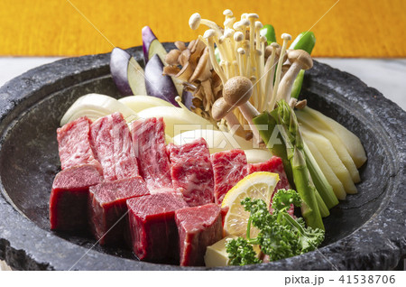 美味しい牛肉料理 41538706