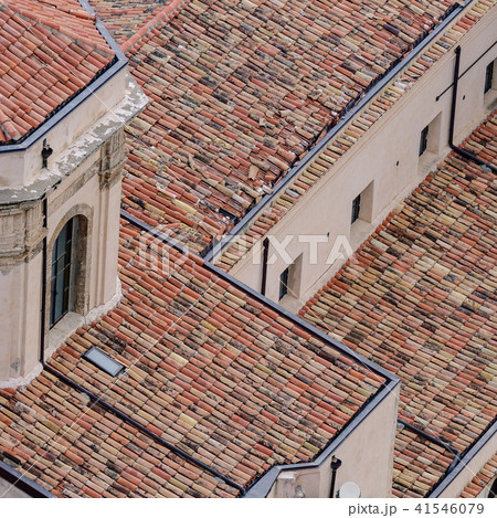 the ancient roof 41546079