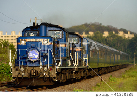 DD51が牽引する寝台特急北斗星 41550239