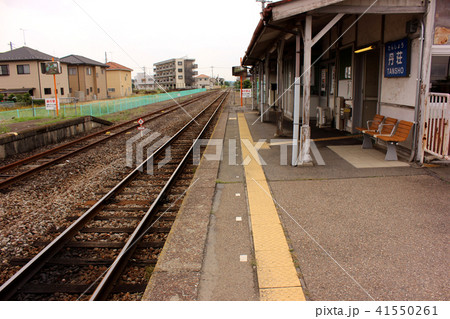 八高線丹荘駅のプラットホーム(1) 41550261