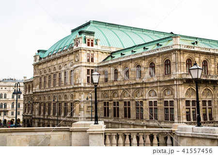 Vienna State Opera 41557456