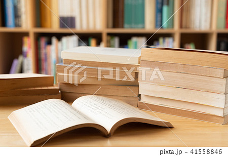 読書 本棚 本 文庫本 読書 本棚 本 文庫本 41558846