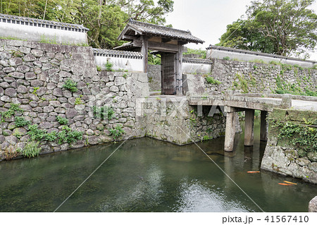 石田城・蹴出門 41567410