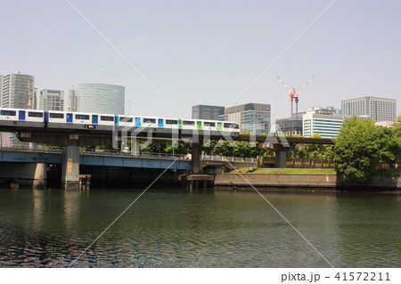 京浜運河と東京モノレール 5月 京浜運河と東京モノレール 5月 41572211