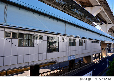 ゆりかもめ東京臨海新交通臨海線の芝浦ふ頭駅 41574248