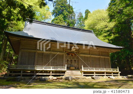 伊須流岐比古神社　拝殿　石動山 41580473