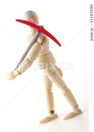 労働　肉体労働　発掘　現場　つるはし 41583090