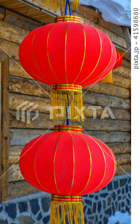 Red lantern at wooden house Red lantern at wooden house 41598680
