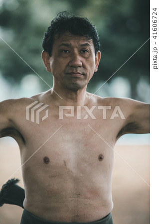 Sumo wrestling 41606724