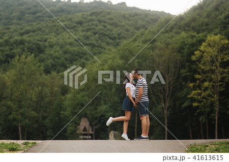 Young couple in love spending time together 41613615