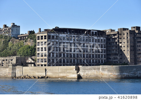 軍艦島 70号棟 端島小中学校跡の写真素材 4168