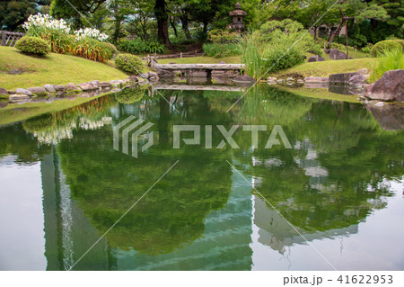 東京観光スポット　旧芝離宮恩賜庭園 41622953
