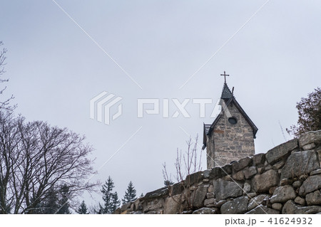 The tower of the medieval Wang Temple The tower of the medieval Wang Temple 41624932