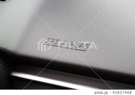 SRSエアバッグのロゴ　インパネ 41627408