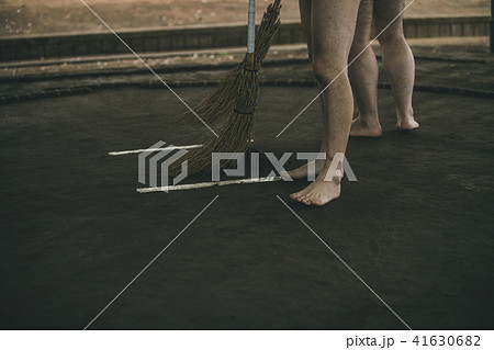 Sumo wrestling Sumo wrestling 41630682