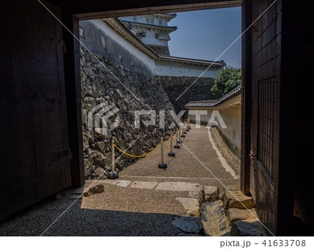 新緑の姫路城 41633708