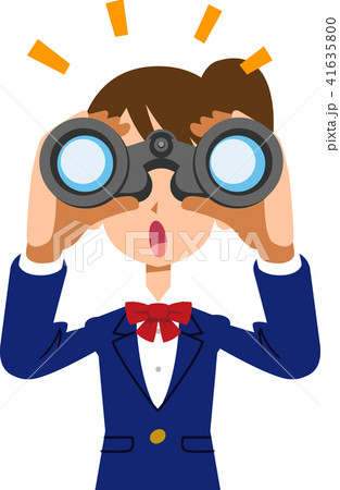 双眼鏡を覗き、何かに気がつく女子高校生 41635800