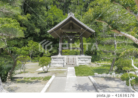 大長寺の鐘楼（鎌倉市岩瀬） 41636176