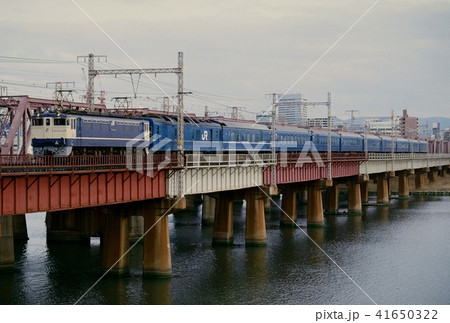 1994年　終着駅大阪を目指すEF651109ブルートレイン24系銀河 41650322