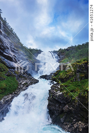 kjosfossen waterfall to myrdal flamsbana railway kjosfossen waterfall to myrdal flamsbana railway 41651274