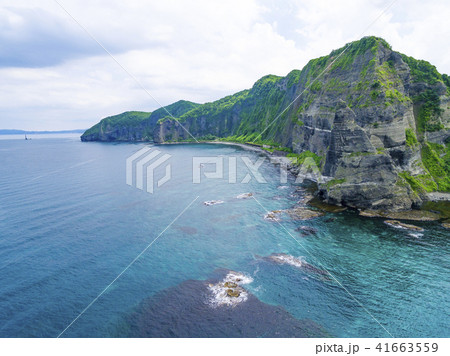 セタカムイ岩 空撮（北海道古平） 41663559