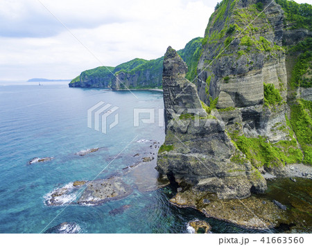 セタカムイ岩 空撮（北海道古平） 41663560