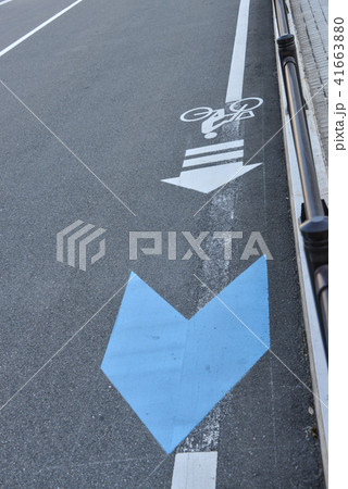 自転車走行ゾーン 41663880
