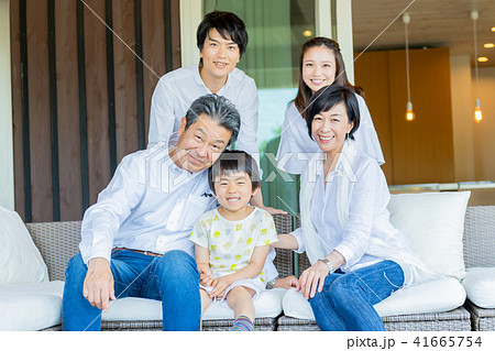 三世代家族、テラス、住まい 41665754