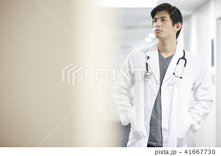 男性 医者 男性 医者 41667730
