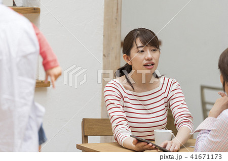 3世代家族イメージ 41671173