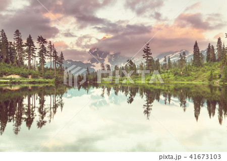 Picture lake 41673103