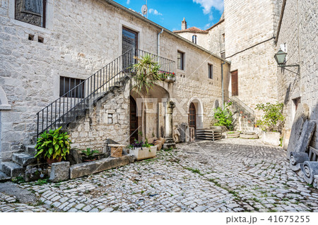 Courtyard of private house, Trogir, Croatia 41675255