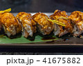 salmon sushi rolls 41675882