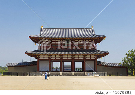 平城宮跡歴史公園の朱雀門 41679892