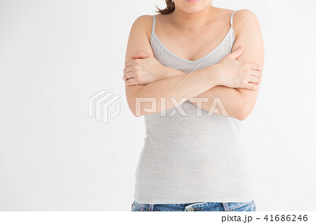 バスト・女性 41686246